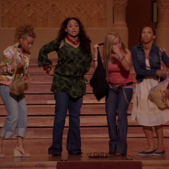 Custo Barcelona Printed Top ASO The Cheetah Girls 2 Gal­le­ria - Picture 9 of 10